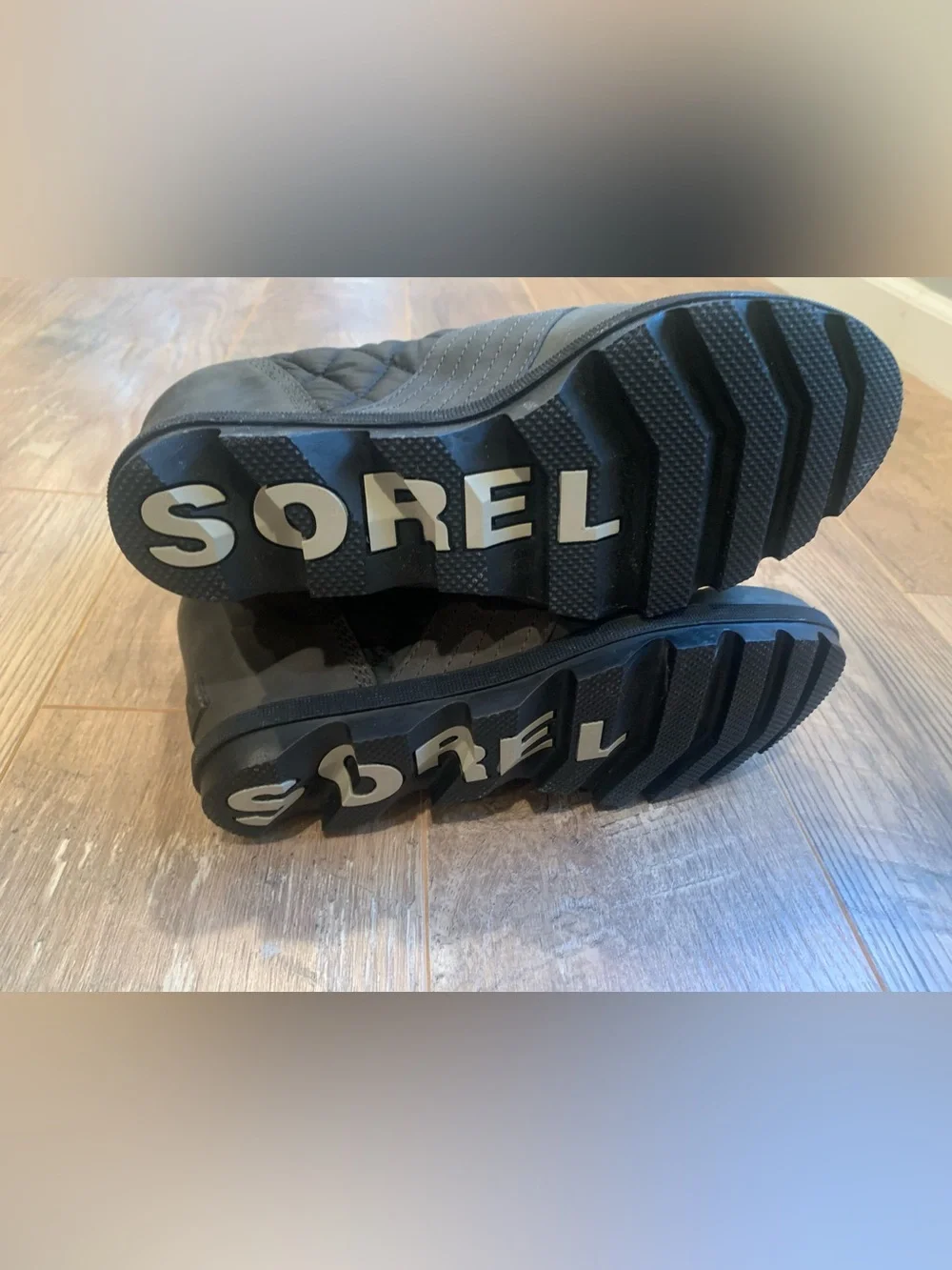 SOREL Lexie Army Green Leather Lace Up Wedge Ankle Boots Women's Size 9.5